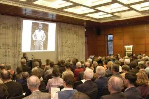 Eröffnung der Ausstellung Zwischen Beruf und Berufung. Erhart Kästner - Bibliothekar, Schriftsteller, Sekretär Gerhart Hauptmanns" Vortragssaal der SLUB; zweite Rednerin Katrin Nitzschke