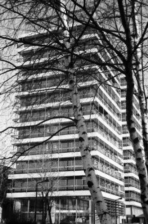Freiburg: Außenansicht des Chemisches Instituts von Westen (Albertstraße)