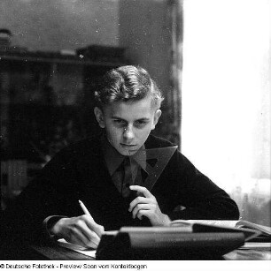 Porträt; Artur Hofmann mit sowjetischem Konstrukteur; Jürgen Gärtner I. Preis Mathe