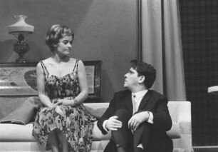 Szenenbilder aus "Servus Peter", musikalische Komödie von Gerd Natschinski. Metropol-Theater Berlin, 27.10.1963
