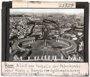 Rom: St. Peter, Blick von der Vorhalle der Peterskirche über den Platz und die Borghi vor Systematisierung der Via della Conciliazione