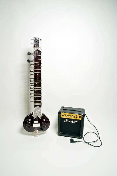 E-Sitar with Marshall amplifier