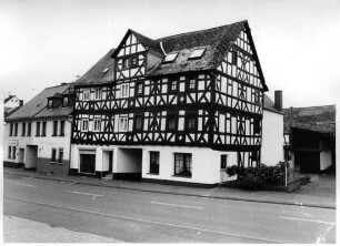 Leun, Limburger Straße 37, Limburger Straße 39