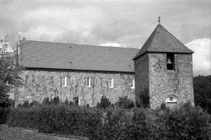 Sillenstede: Kirche und Glockenturm