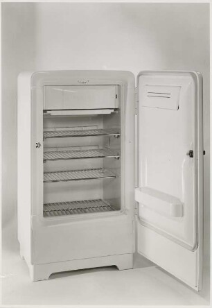 Kühlschrank "K 140" der G. Bauknecht GmbH