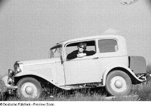 Personenkraftwagen Opel 1,2