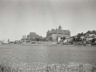 Marienburg : Marienburg mit Brücktor