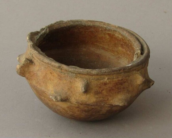 Clay vessel