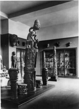 Ausstellungsraum Kamerun/Grasland von 1926