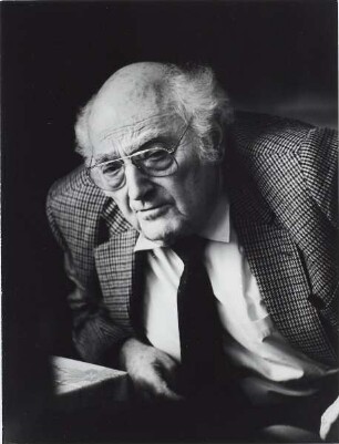 Stefan Heym auf dem letzten DDR-Schriftstellerkongreß