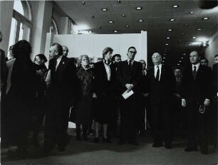 Kurt Hager : Eröffnung der Gemäldeausstellung von Clara de Jong im Berliner Club der Kulturschaffenden