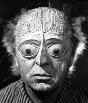 Maske (Dr. Mabuse). Rudolf Klein-Rogge in einer frischen Maske.