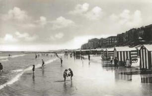 Ostende, Strand : Ostende. Strand mit Badekarren