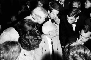 16. Tagung 1966 Mediziner; Studentenabend Polonaise: Severo Ochoa im Gespräch