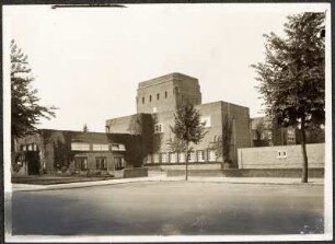 Niederlande, Hilversum. Rembrandtschool. Außenansicht