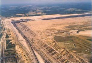 Lausitzer Braunkohlerevier. Tagebau Nochten. Luftbild-Schrägaufnahme