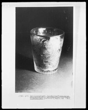 Glasbecher