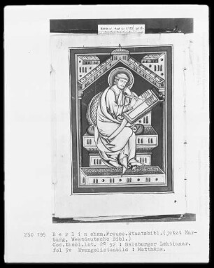 Lektionar aus Salzburg — Der Evangelist Matthäus, Folio 5verso