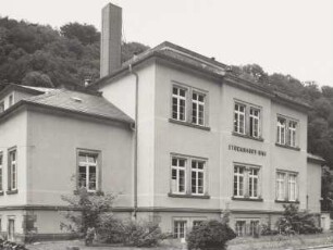 Tharandt. Fachrichtung Forstwesen an der TU Dresden (Fakultät Umweltwissenschaften). Stöckhardt-Bau, Pienner Straße 23. Außenansicht