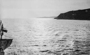 Einfahrt in die Dardanellen (HAPAG-Mittelmeerfahrt der Oceana Leonhardt 1929)