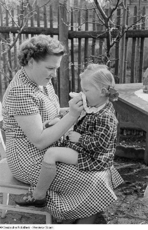 Mutter mit Tochter
