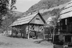 Siedlung : Häuser einer Siedlung in denJulischen Alpen.