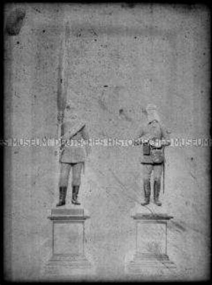 Uniformfiguren (2) in preußischen Feldmarschanzügen von 1870/1871
