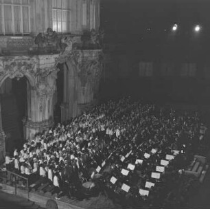 Kreuzchor bzw. Philharmonie im Zwinger