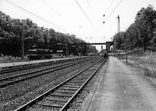 Bahnhof, Gitterbrücke; Neu-Eichenberg, Bahnhofstraße 95, Bahnhofstraße 93