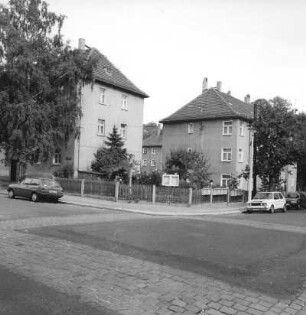 Dresden-Briesnitz, Wohnhäuser, Auf der Scheide 16 und Meßweg 9, Eckansicht
