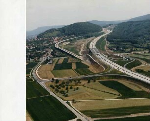 Trassierung, AS Aichelberg, Links der alte Aichelbergviadukt.