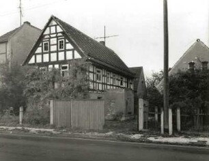 Breunsdorf, Nr. 9. Bauernhof (um 1800), Wohnstallhaus
