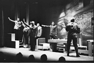 Berlin: "Die Stachelschweine im Europa-Center"; Ensemble 1945