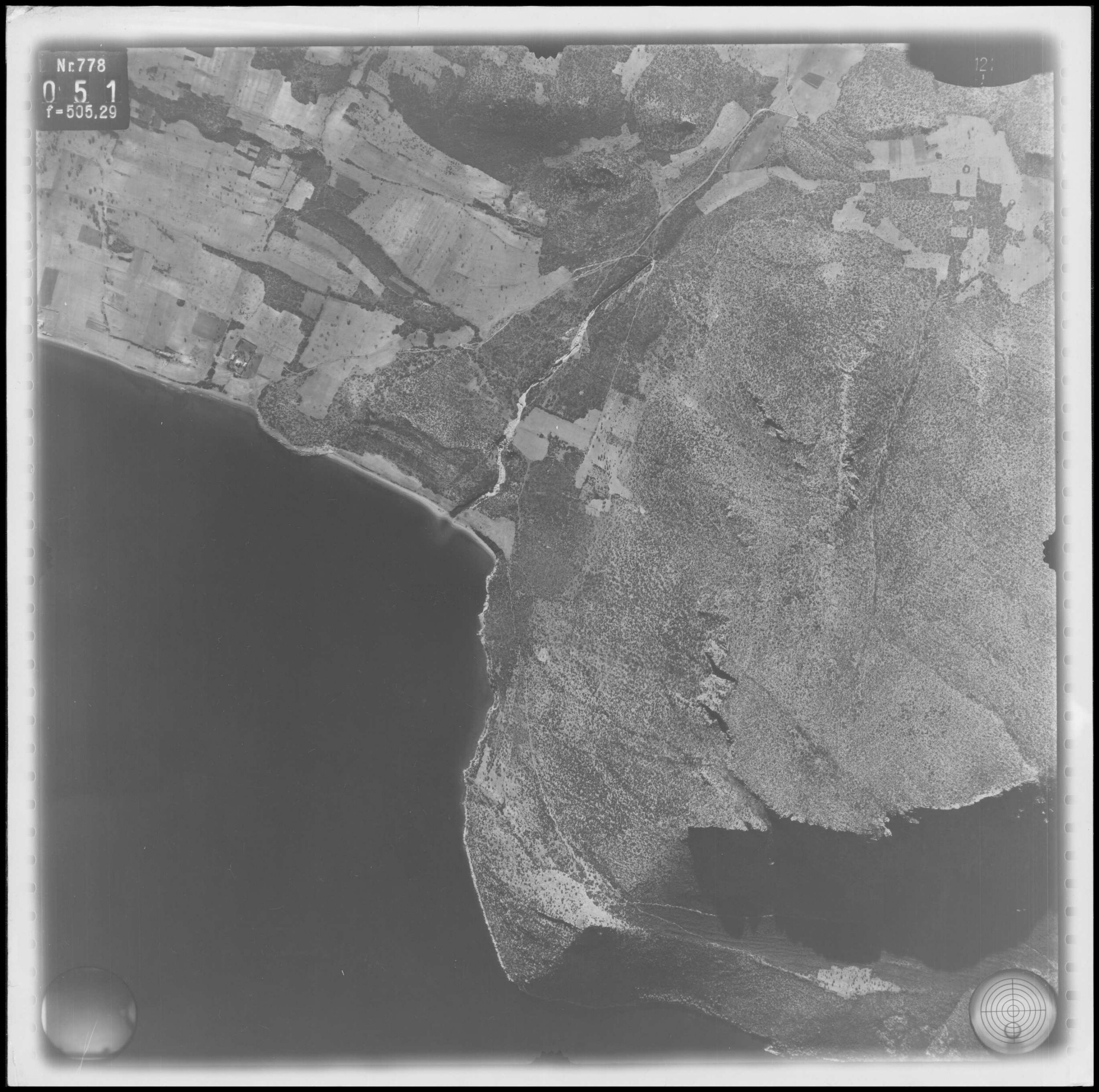 Aufnahme 051 - Pachaki – Ag. Sotiras – Oinoe – Paximada – Strofilia - Ag. Anna – Psaropoli | Digitalisierung: Deutsches Archäologisches Institut, Athen, Archiv