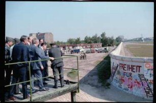 Fotografie: Besuch von US-Verteidigungsminister Caspar Weinberger in West-Berlin