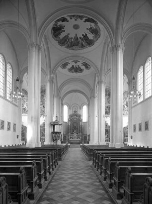 Katholische Stadtpfarrkirche Mariä Himmelfahrt
