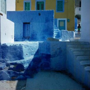 Kalymnos. Pothia, buntgetünchte Häuser im Fischerquartier