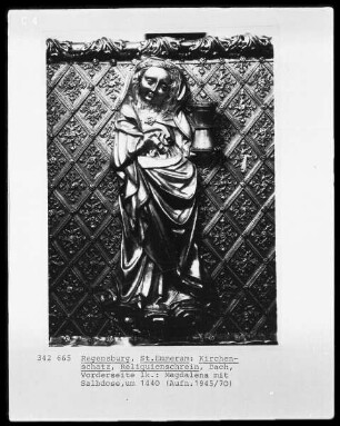 Dach: Heilige Maria Magdalena mit der Salbdose