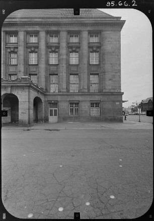 Hauptbahnhof