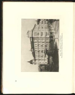 Abb. 35. Hotel "Zähringer Hof" in Freiburg i. B. Betonwerksteine der Firma Brenzinger & Cie., Freiburg i. B.