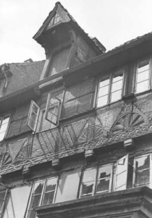 Hansestadt Lüneburg. Giebel eines historischen Backsteinhauses