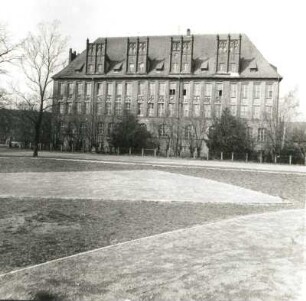 Cottbus, Muskauer Platz 30/31. Schule (Sandower Gemeindeschule VI; 1913/1956, Mäckelt)