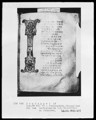 Francosächsisches Evangeliar — Initialseite I(n principio), Folio 144recto