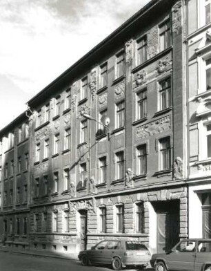 Leipzig-Lindenau, Helmholtzstraße 11. Wohnhaus. 1902. Straßenansicht