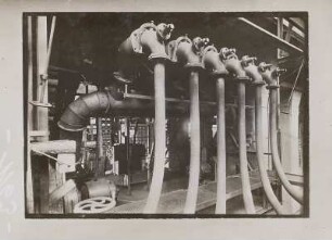 Kessel 26, W. II ( Kohlenstaubfeuerung), Bedienungspodest mit Zubringern