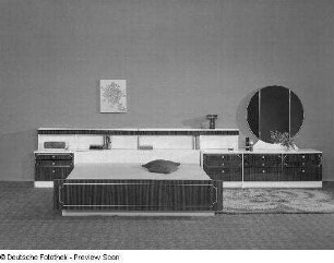Flachstrecke mit integriertem Doppelbett