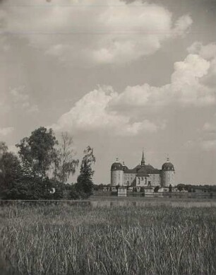 Schloss Moritzburg von Westen