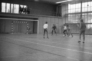 Training des Karlsruher Sport Club KSC im Kraftraum der Sportschule Schöneck