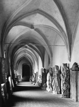 Regensburg. Dom Sankt Peter (1260/1310, 1350/1550 und 1859/1869). Kreuzgang