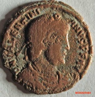 Römische Münze, Nominal Centenionalis, Prägeherr Valentinianus I., Prägeort Arles, Original